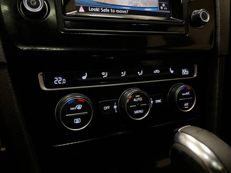 2015 Volkswagen Golf GTI Autobahn
