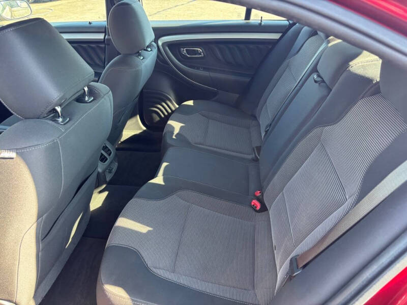 2019 Ford Taurus SEL