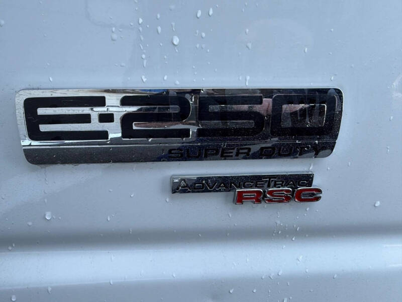 2013 Ford E-Series