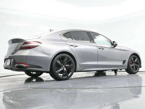 2023 Genesis G70