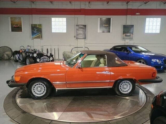 1982 Mercedes-Benz 380-Class 34