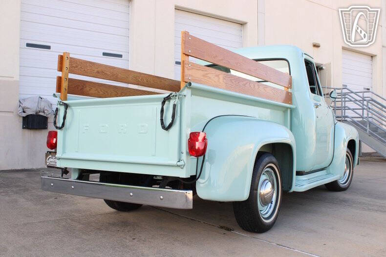 1954 Ford F-100