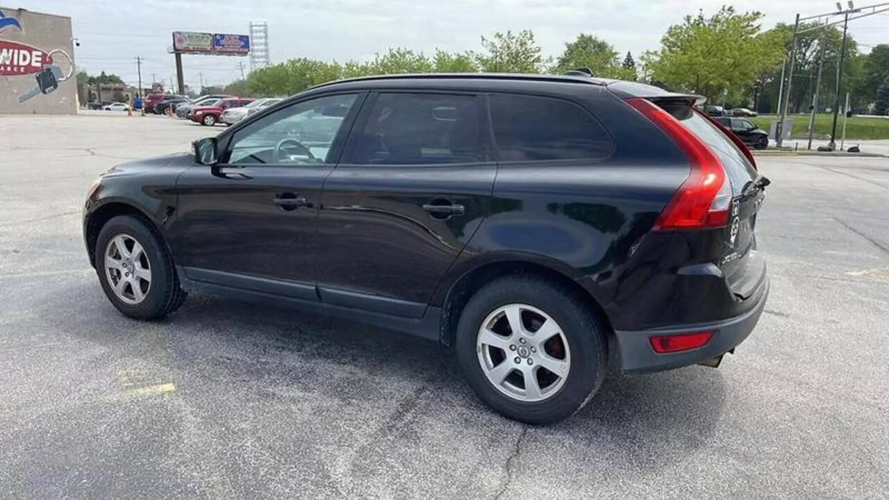 2010 Volvo XC60 for sale at Used Cars Toledo in Oregon, OH