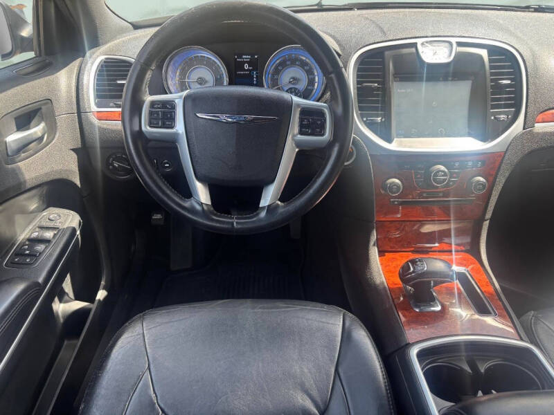2014 Chrysler 300