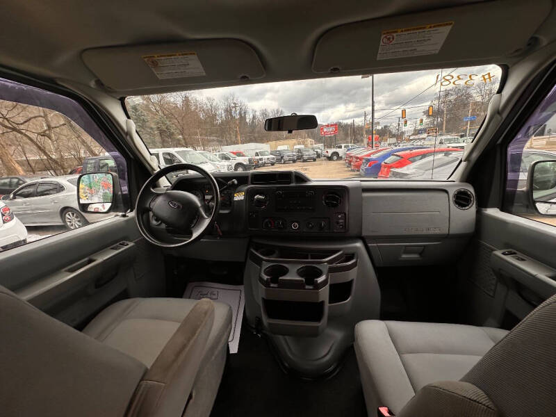 2012 Ford E-Series E-250