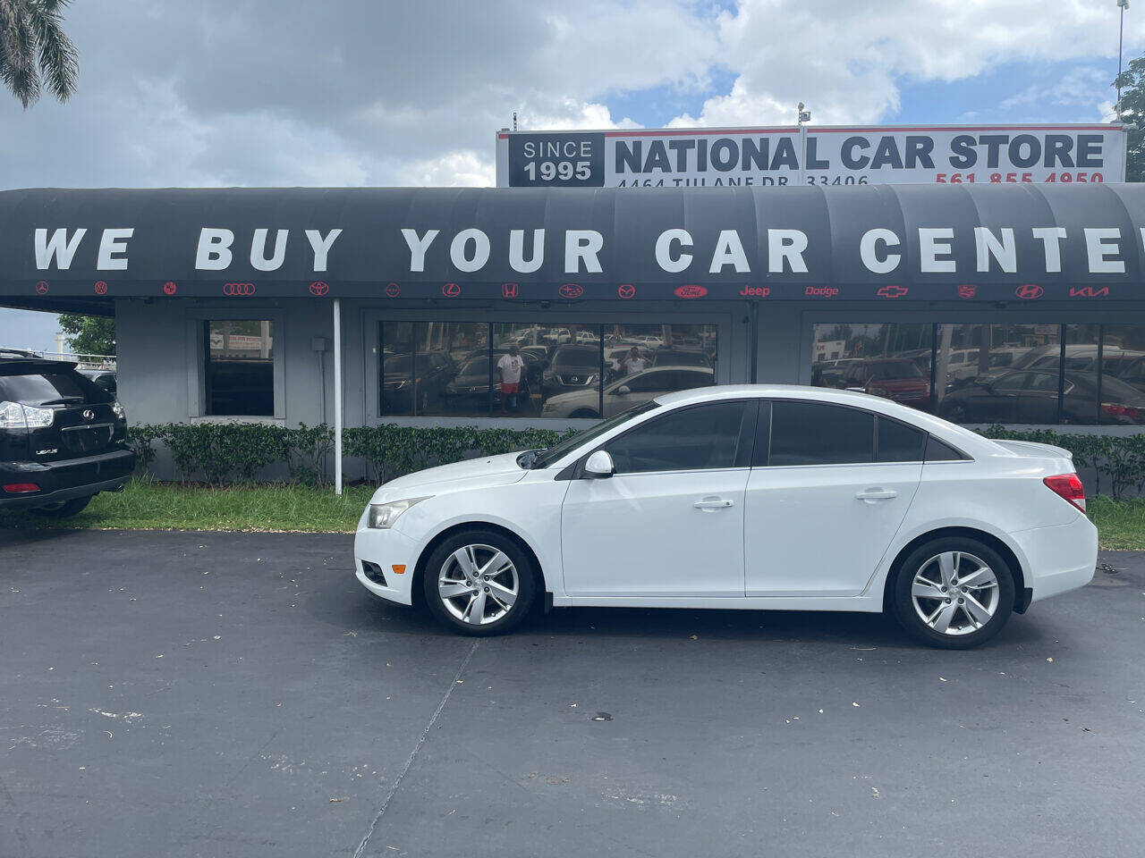 2014 Chevrolet Cruze  - $9,999