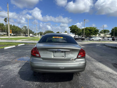2003 Ford Taurus SES