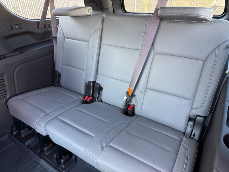 2023 Chevrolet Suburban Z71