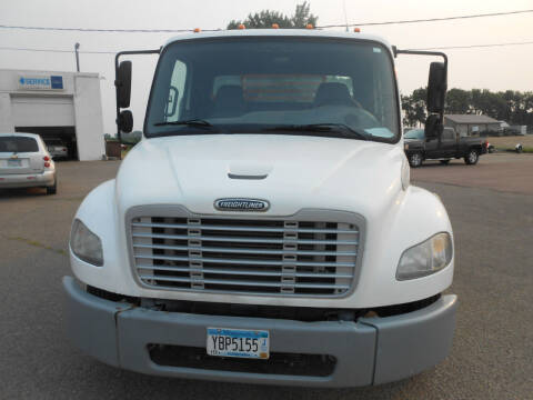 2007 Freightliner M2 106