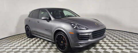2016 Porsche Cayenne GTS