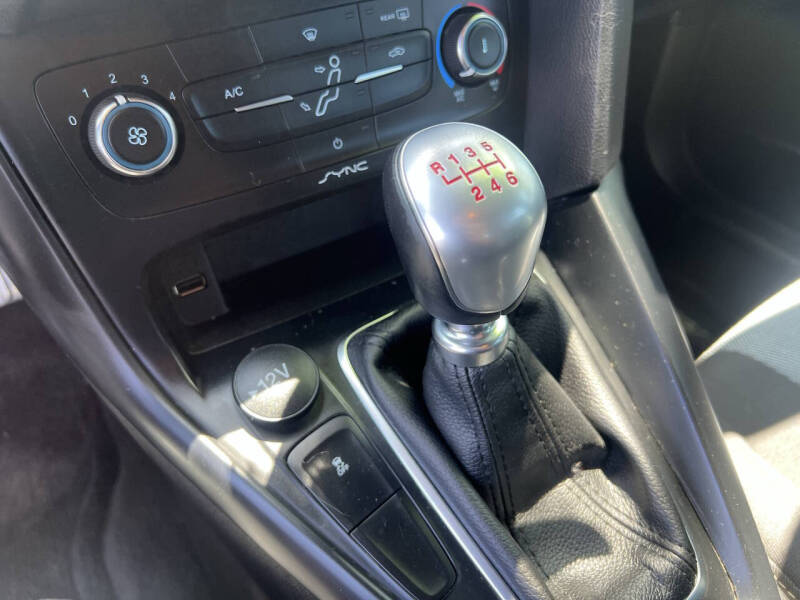 2018 Ford Focus ST
