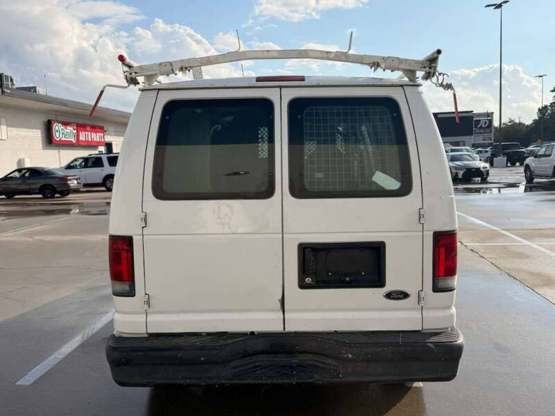 2013 Ford E-Series E-150