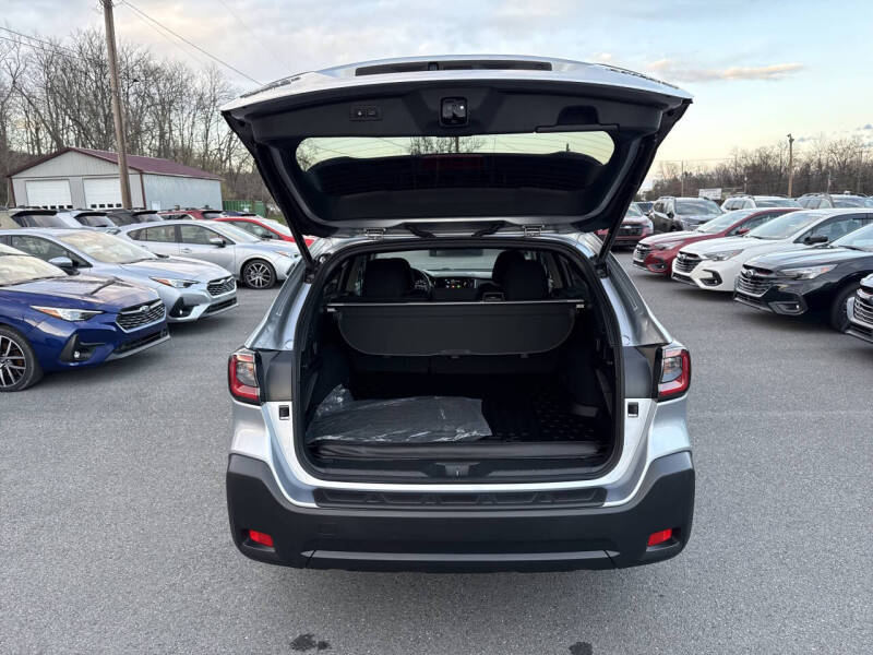 2024 Subaru Outback Premium
