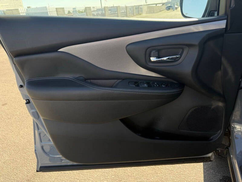 2024 Nissan Murano SV