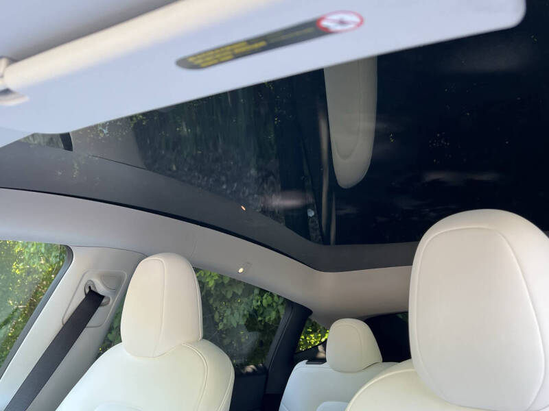 2024 Tesla Model Y Performance