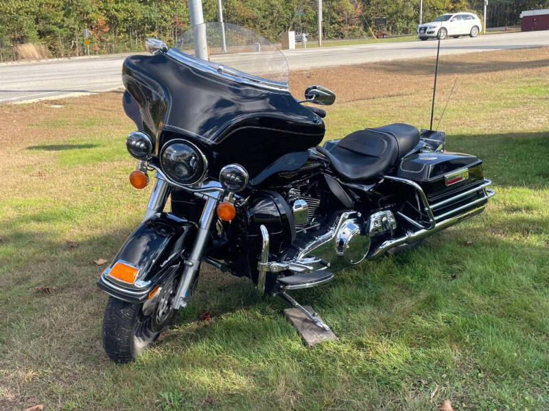 2011 Harley-Davidson FLHTC-ULTRA for sale at First City Cars and Trucks in Rochester NH