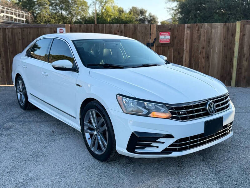 2017 Volkswagen Passat 1.8T R-Line