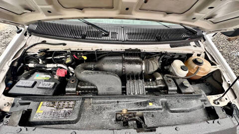 2010 Ford E-Series E-250