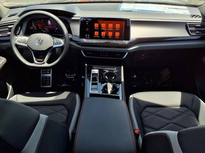 2025 Volkswagen Atlas Peak Edition 4Motion