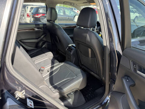 2012 Audi Q5 2.0T quattro Premium Plus