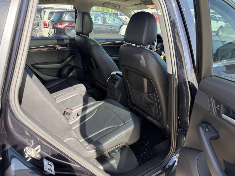 2012 Audi Q5 2.0T quattro Premium Plus