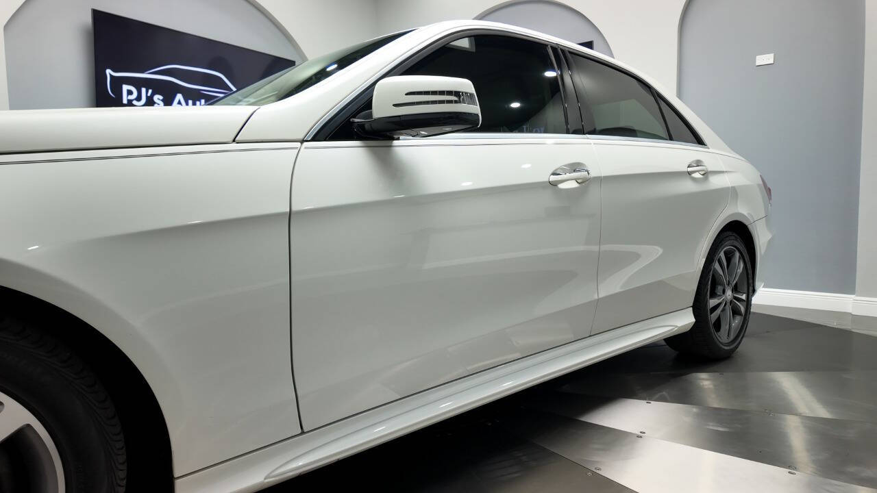 2015 Mercedes-Benz E-Class 18