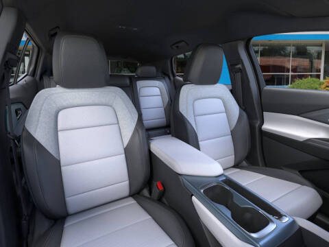 2026 Chevrolet Equinox EV LT 2