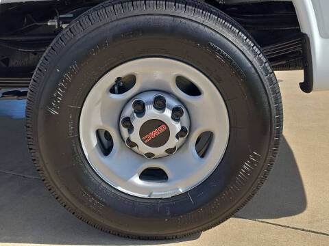 2026 GMC Savana 3500