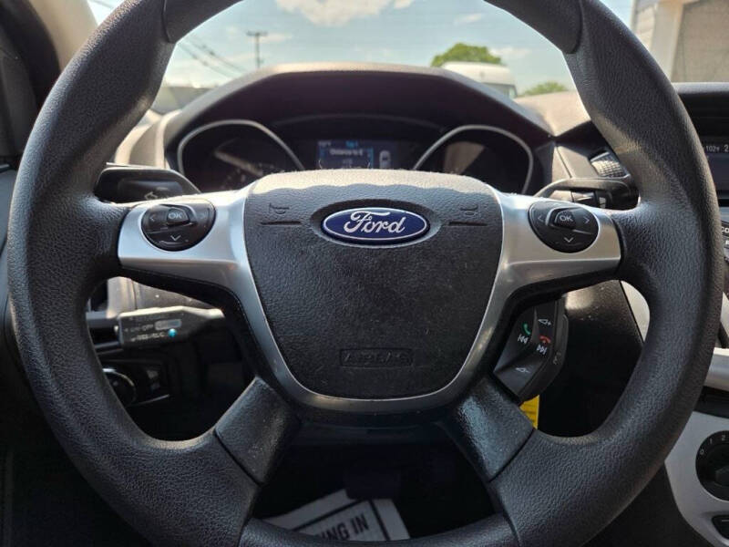 2012 Ford Focus SE