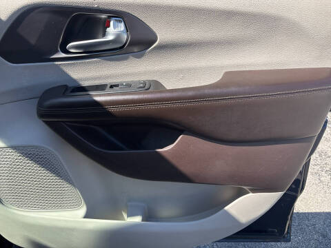 2018 Chrysler Pacifica Touring L