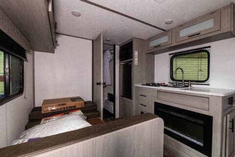 2024 Coleman Dutchman