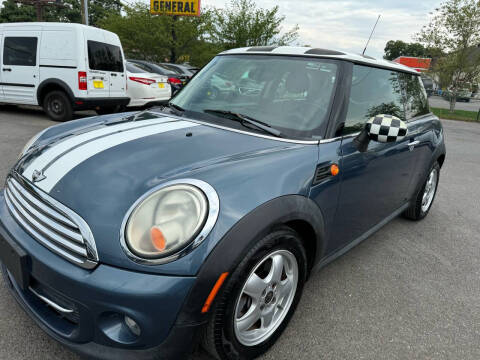 2011 MINI Cooper for sale at Diana rico llc in Dalton GA