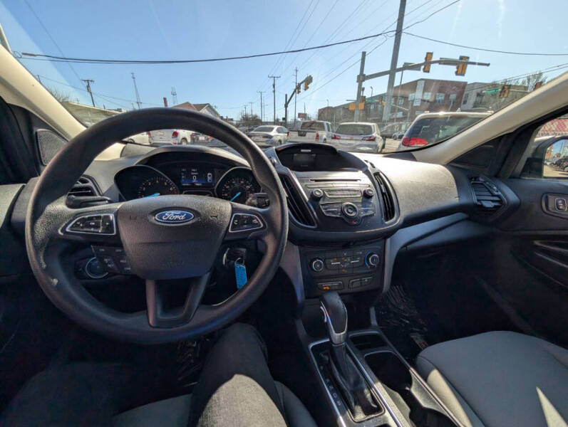 2017 Ford Escape S
