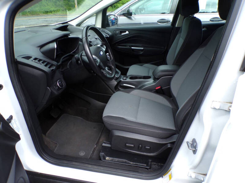 2017 Ford C-MAX Hybrid SE