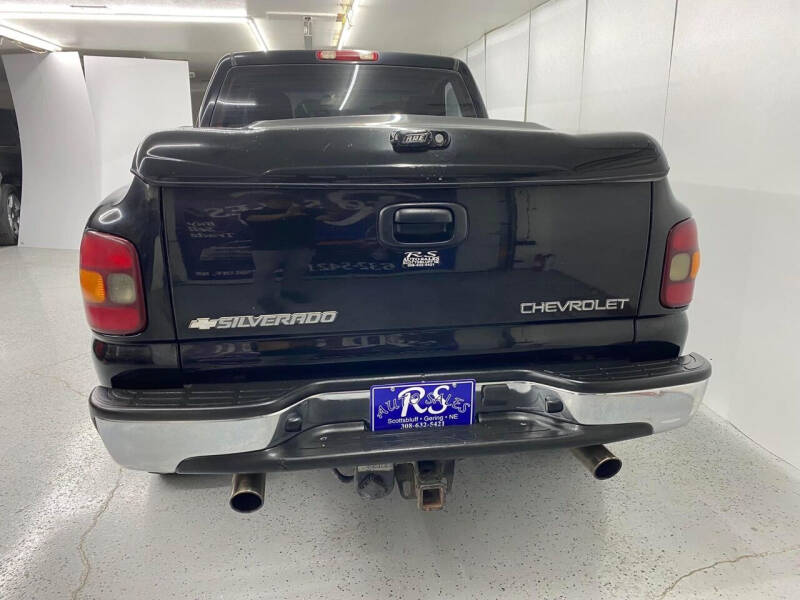 2003 Chevrolet Silverado 1500 LS