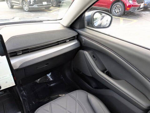 2021 Ford Mustang Mach-E Select