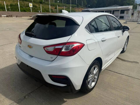 2017 Chevrolet Cruze LT Auto