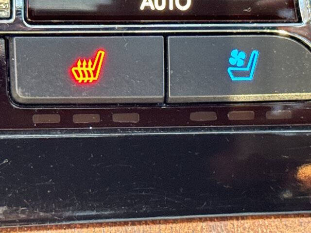 2022 Lincoln Navigator L Black Label