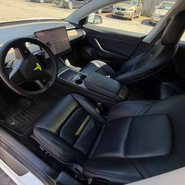 2021 Tesla Model 3 Standard Range Plus