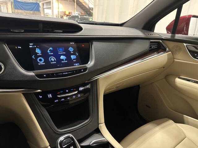 2018 Cadillac XT5 Luxury