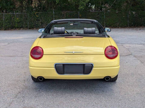 2002 Ford Thunderbird Deluxe