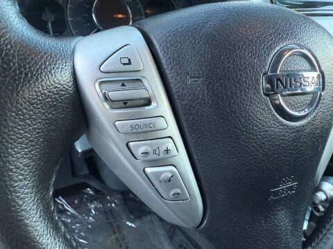 2016 Nissan Versa Note SV