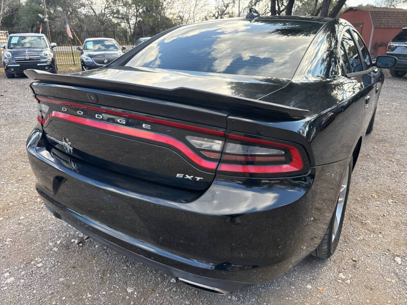2016 Dodge Charger SXT