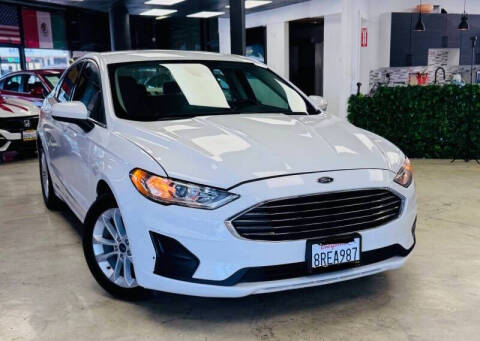 2020 Ford Fusion SE