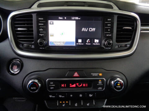 2019 Kia Sorento EX V6