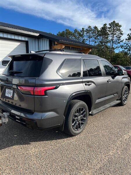 2024 Toyota Sequoia Platinum