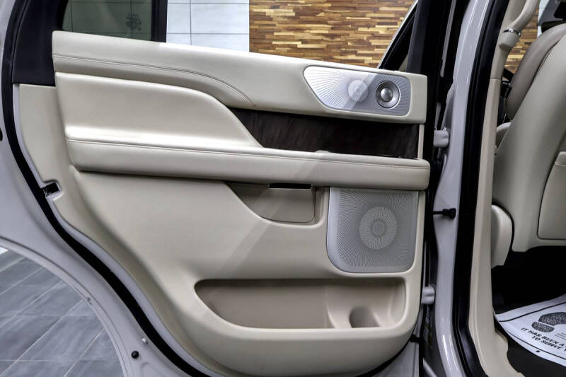 2020 Lincoln Navigator Reserve