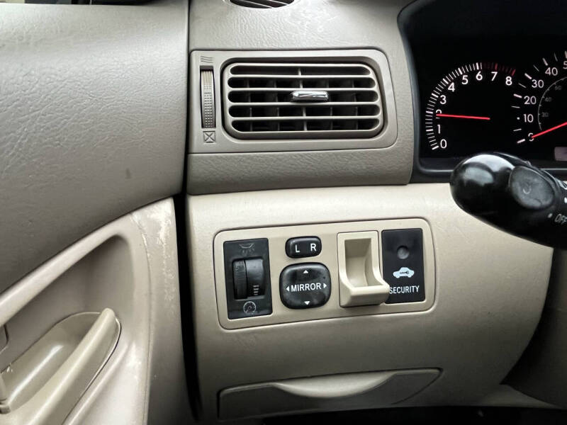 2005 Toyota Corolla S