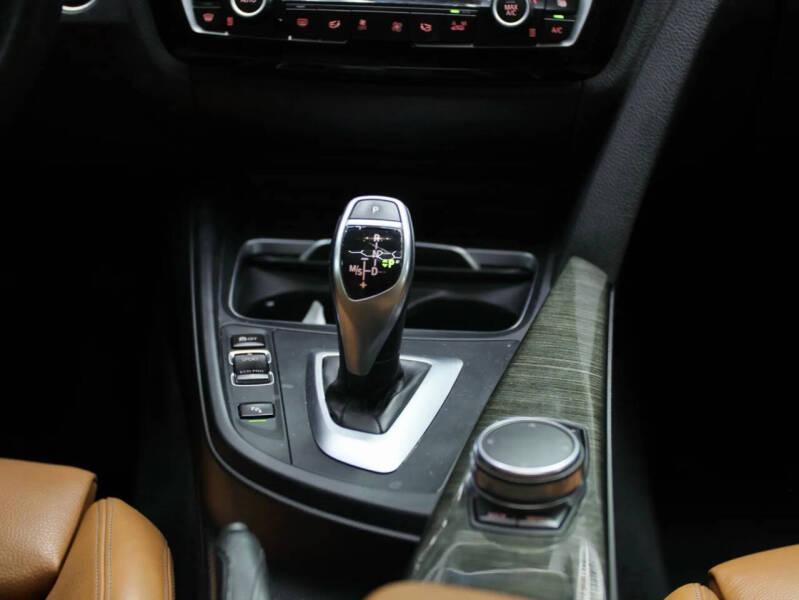 2018 BMW 3 Series 330i xDrive