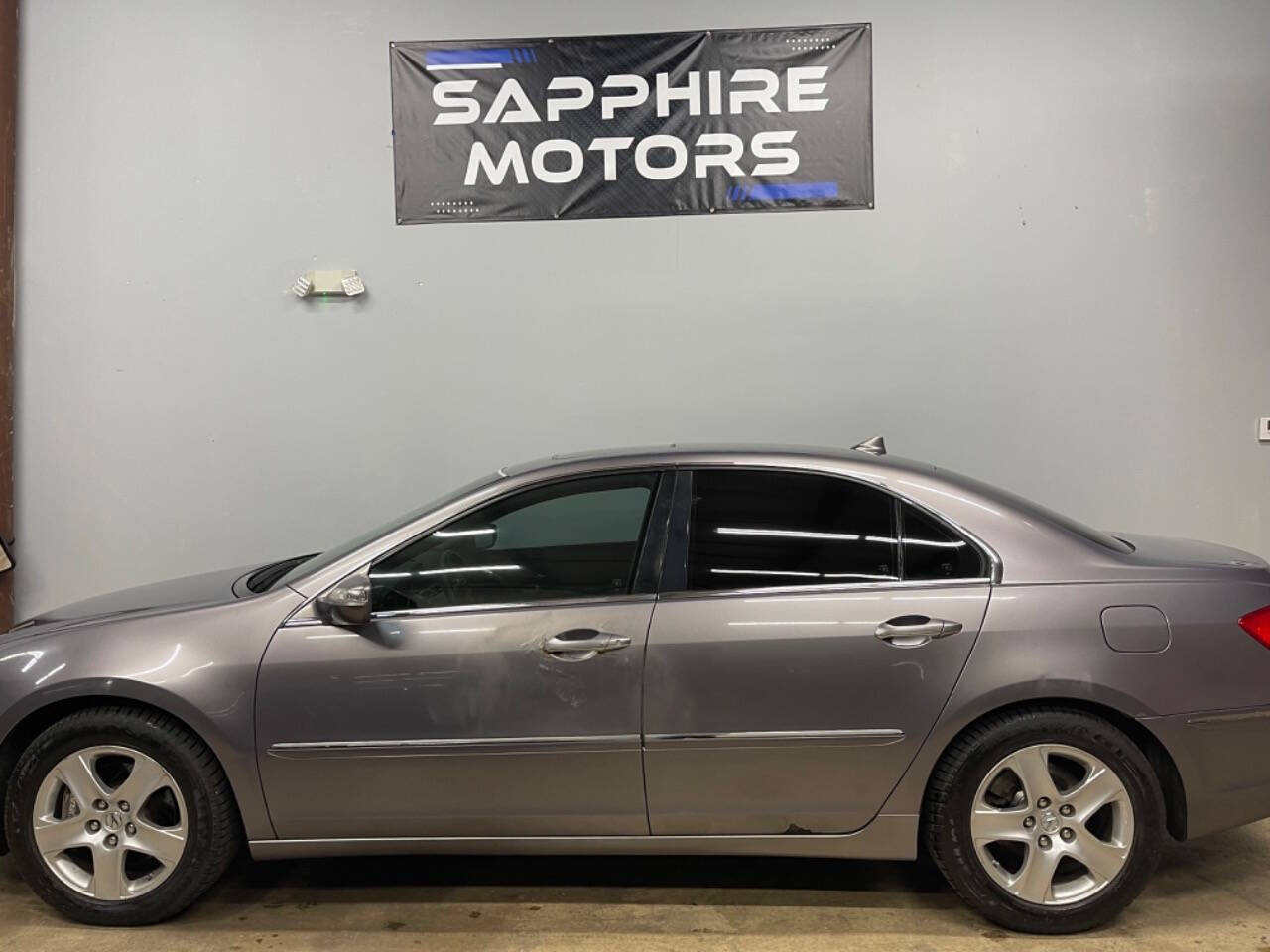 2005 Acura RL for sale at Sapphire Motors in Gurnee, IL